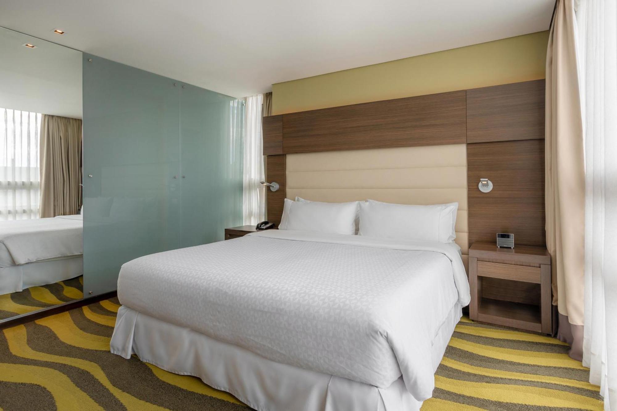 Four Points By Sheraton Bogota Exterior photo